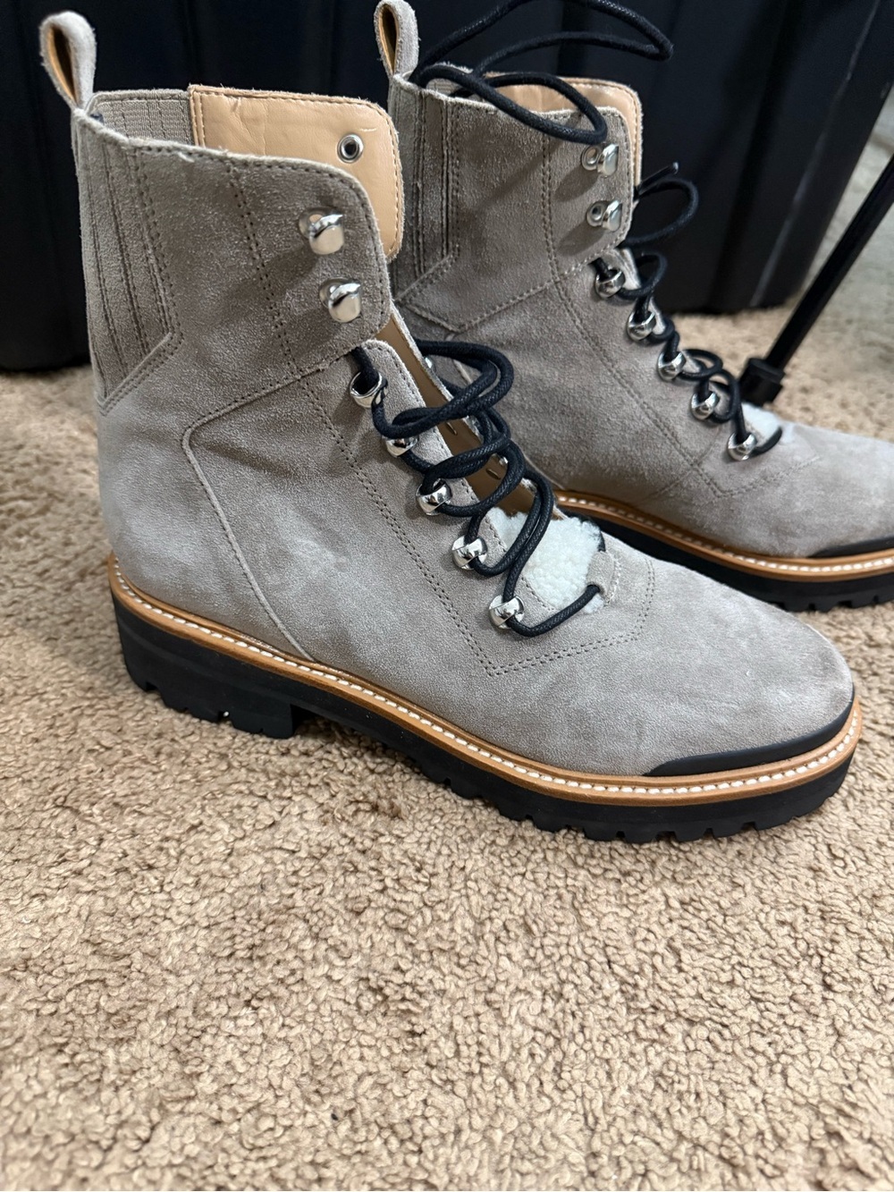 Mark Fisher LTD Izzie Genuine Shearling Lug Sole Laceup Boots Bootie Size 8.5